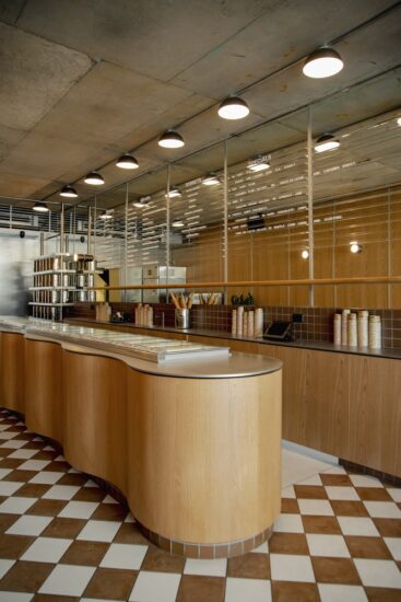 Sans-Arc Studio | 50㎡,澳大利亚纽敦Gelato Messina咖啡厅+冰淇淋店设计