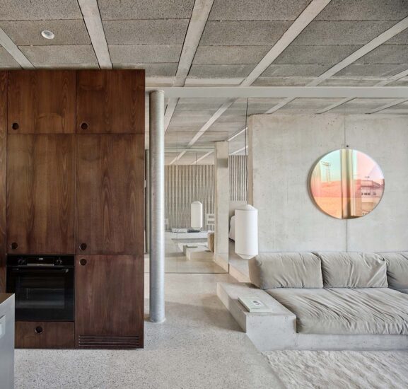 Architecture Office Claudia Raurell. | 巴塞罗那SOHO-建筑工作室+公寓