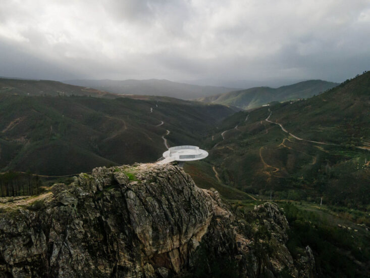 阿尔瓦罗·西扎 | 葡萄牙山顶Zebro观景台改造