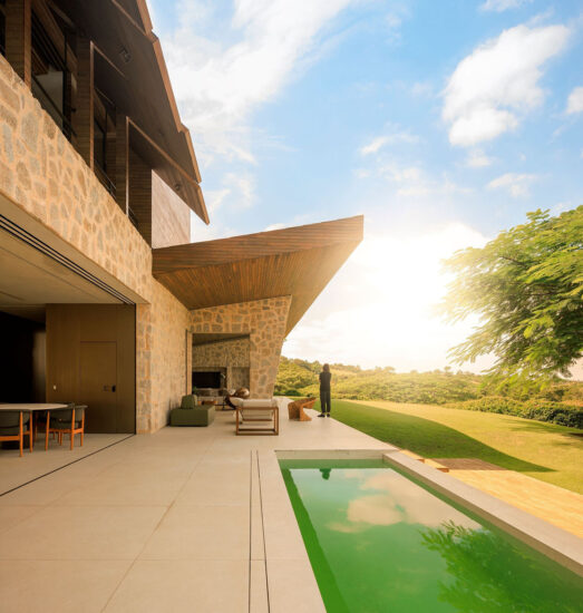 Studio Arthur Casas | 1300㎡,巴西博阿维斯塔庄园景观别墅