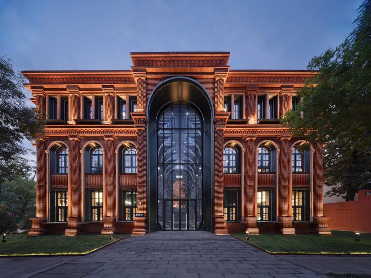 唯想国际 | 天津钟书阁