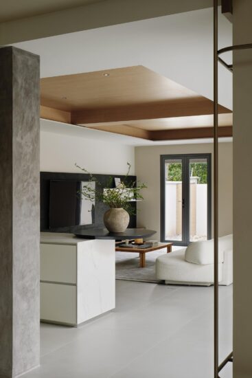 云行空间设计 | 313㎡,南京 纯粹自然别墅-况野