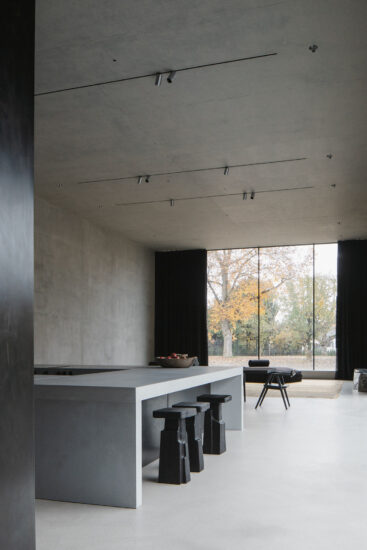 Philipp Architekten|德国斯图加特酷黑极简主义别墅