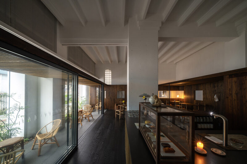 氹边建筑 | 内退的庭园—广州迠 (Chè) 茶馆