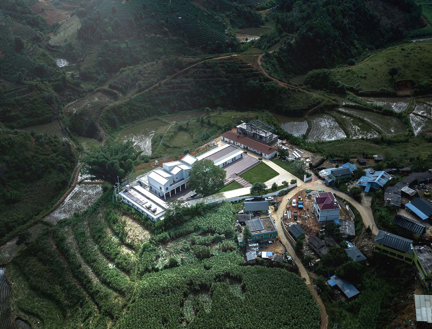 建筑改造,咖啡研学空间,民宿改造,小学改造,多功能空间,公共空间改造,云南普洱改新村乡村振兴配套基地,云南普洱,平介设计,杨楠