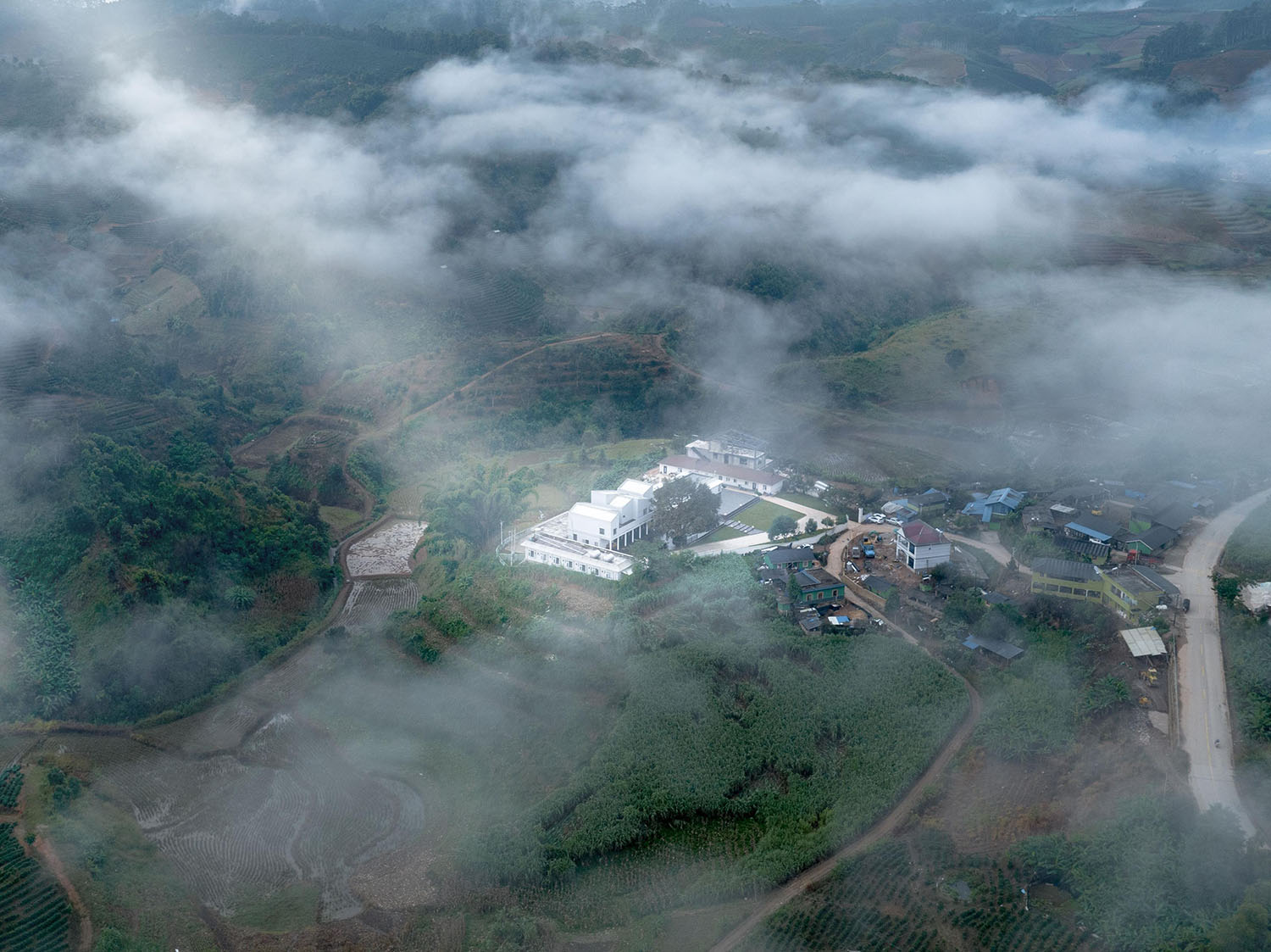 建筑改造,咖啡研学空间,民宿改造,小学改造,多功能空间,公共空间改造,云南普洱改新村乡村振兴配套基地,云南普洱,平介设计,杨楠