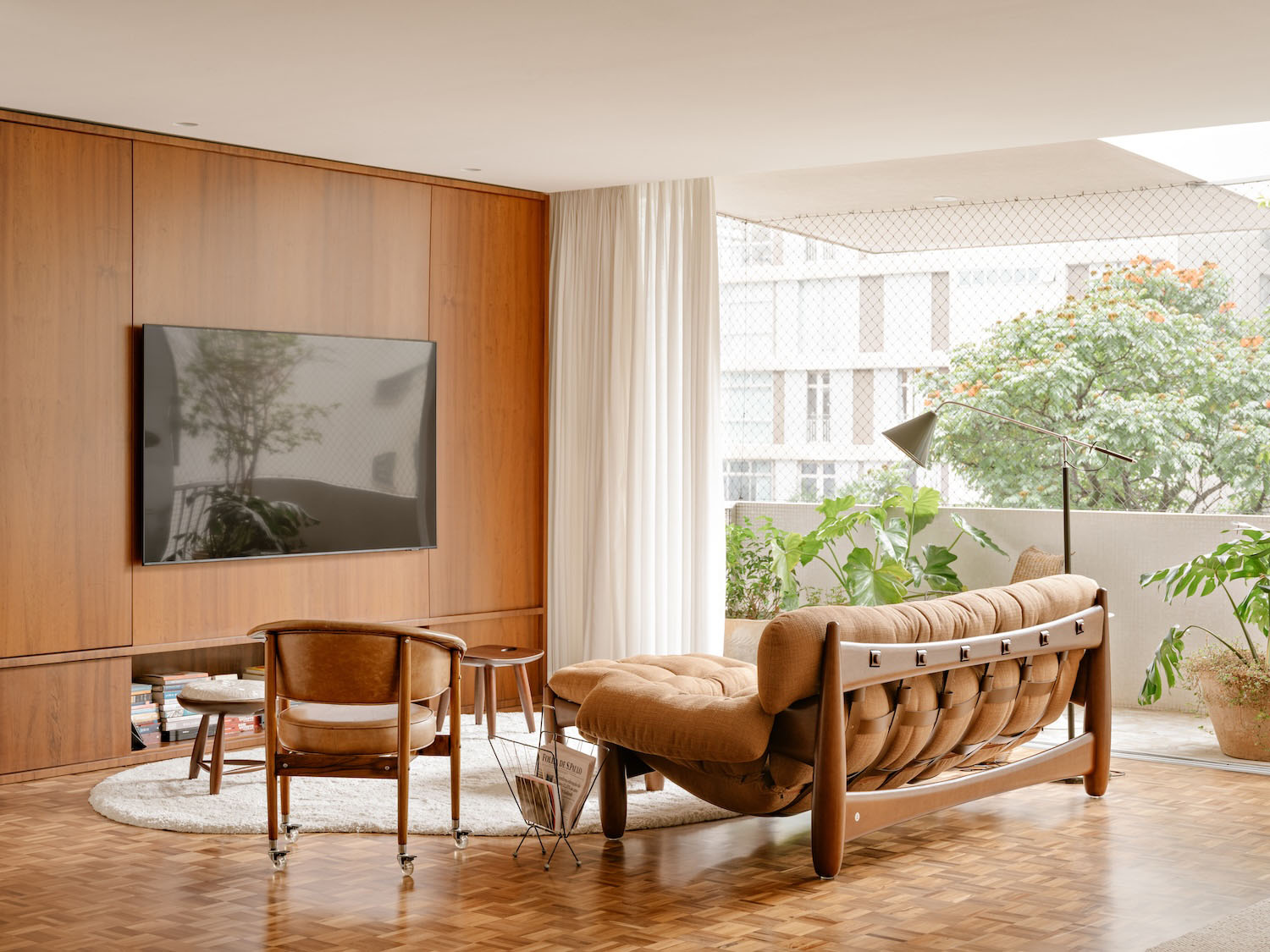 Felipe SS Rodrigues,巴西,大平层设计,极简大平层,大平层设计案例,家装设计,现代风格住宅设计,大平层设计方案,极简主义住宅