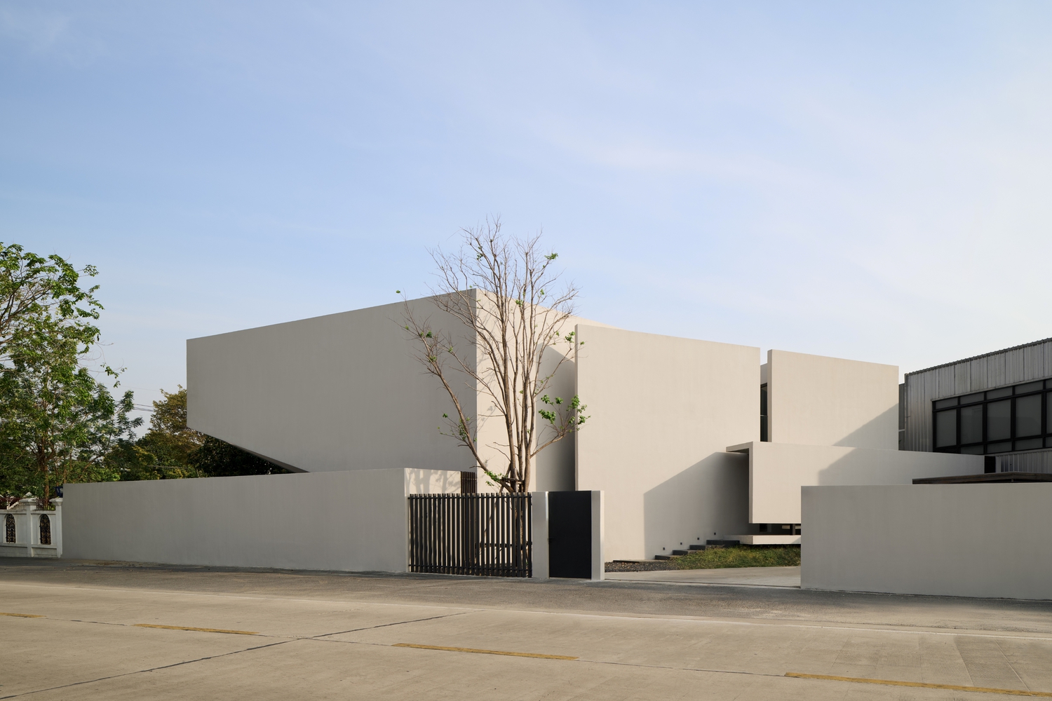 别墅设计,极简主义别墅,极简风格别墅,别墅设计案例,别墅设计方案,SSAA,庭院别墅,极简风格,泰国,曼谷