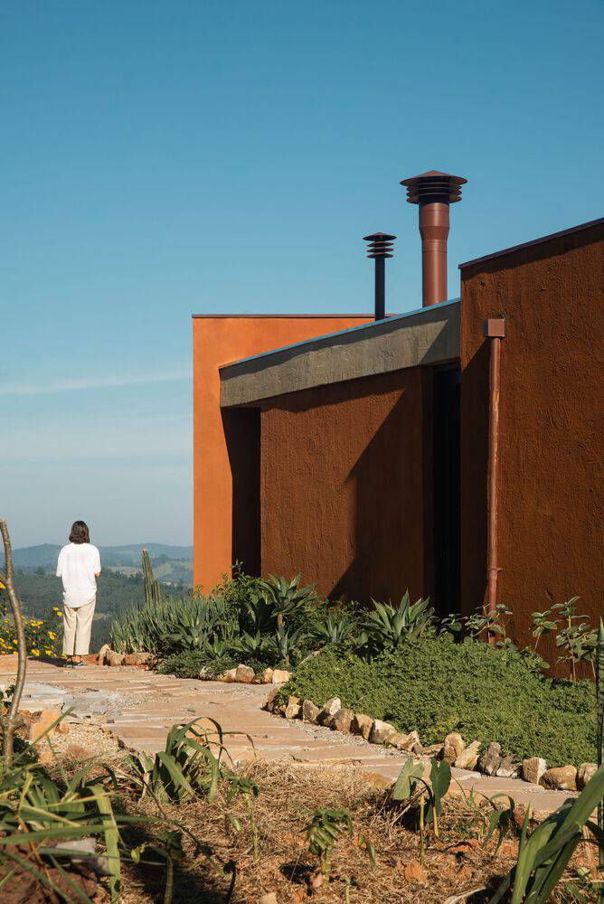 别墅设计,TAU Arquitetos,巴西,别墅设计案例,别墅设计方案,山景别墅,Studio Zanskar,度假别墅