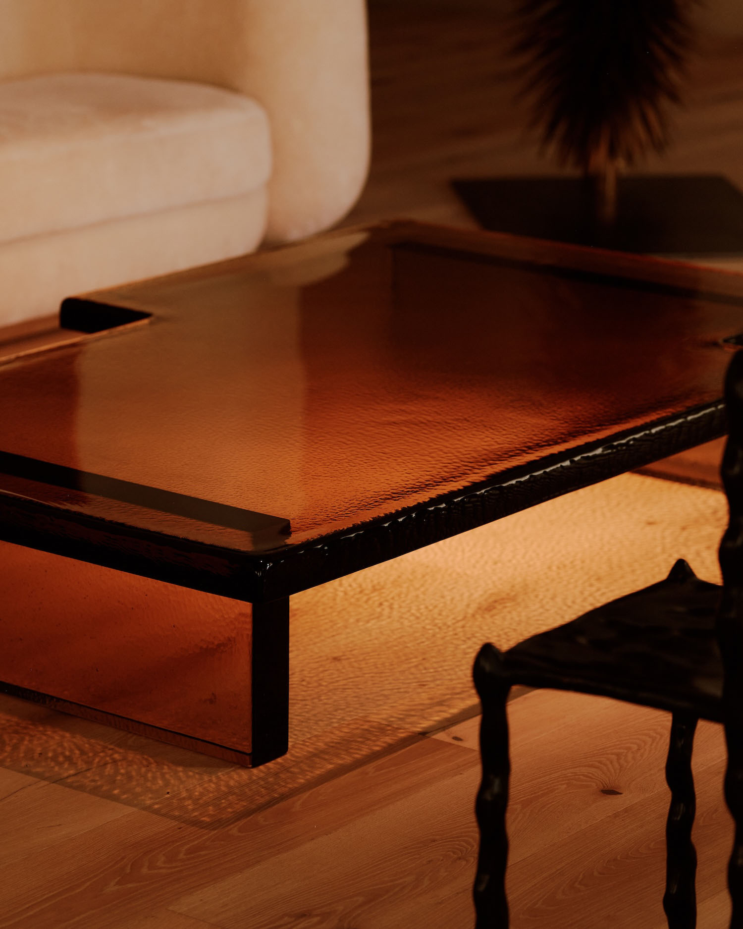 Clive Lonstein,咖啡桌设计,家具设计案例,软装设计,家具设计,原创家具设计,极简主义咖啡桌,STUDIO TWENTYSEVEN