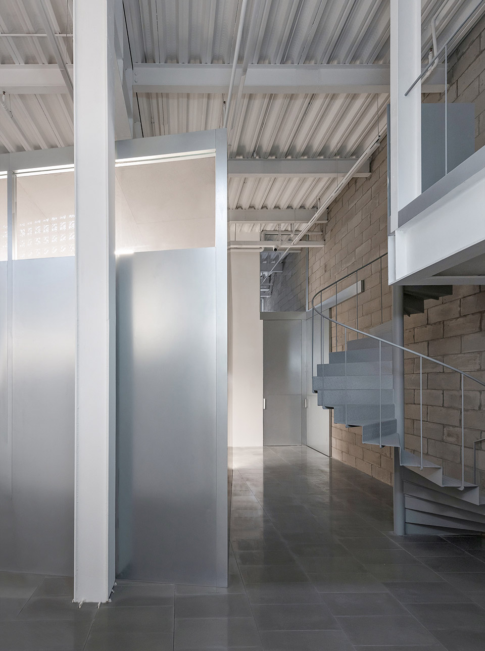 厂房改造,办公室改造,办公室设计,摄影工作室设计,摄影棚改造,办公室设计案例,工作室设计,摄影空间设计,上海凯旋坊工作室改造,上海,尺厘设计工作室