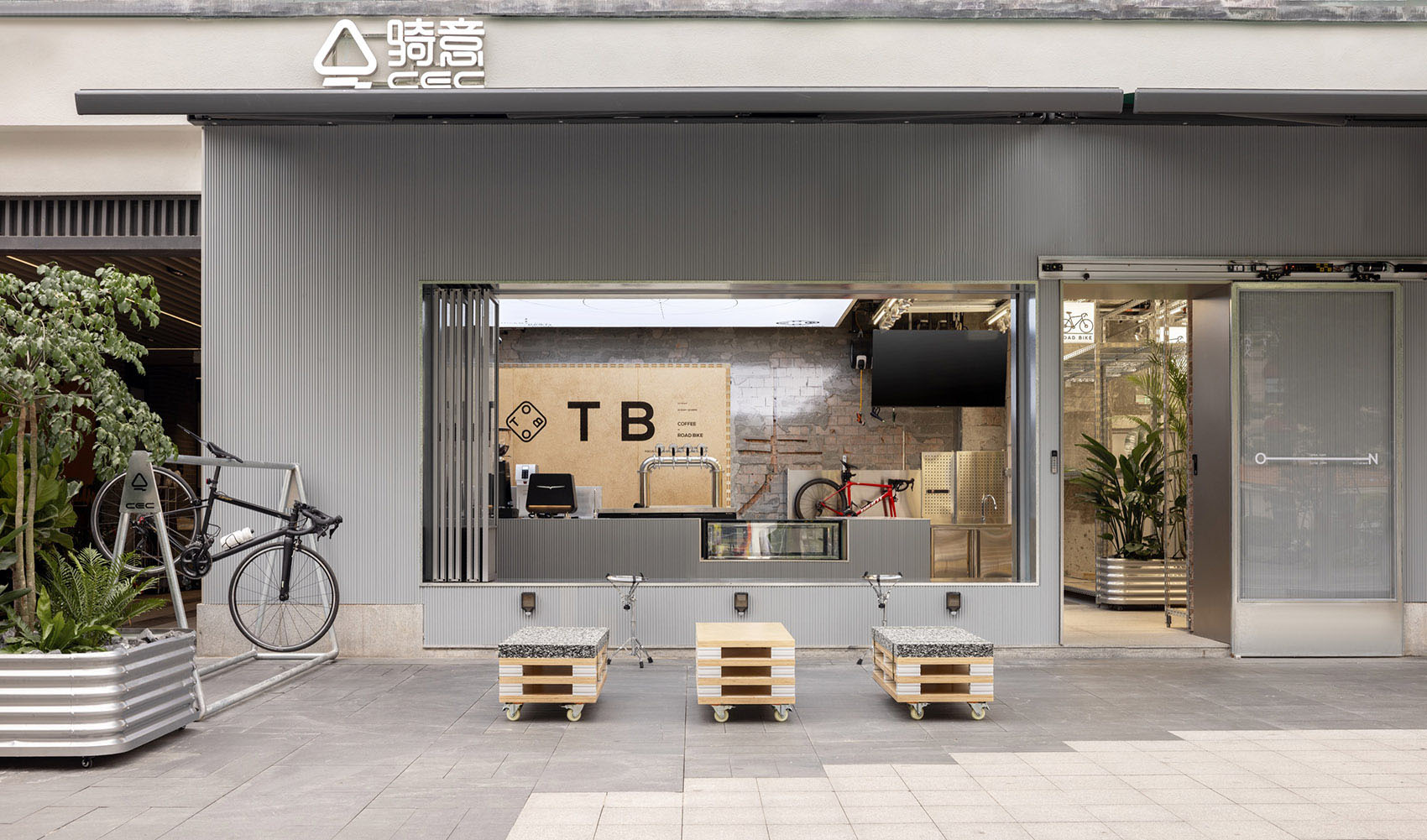 零售店设计,骑行零售店,俱乐部设计,骑行俱乐部,自行车骑行俱乐部设计,商店设计,工业风骑行俱乐部,骑行店设计,武汉+成都OOTB骑行俱乐部,武汉,成都,+SONO STUDIO