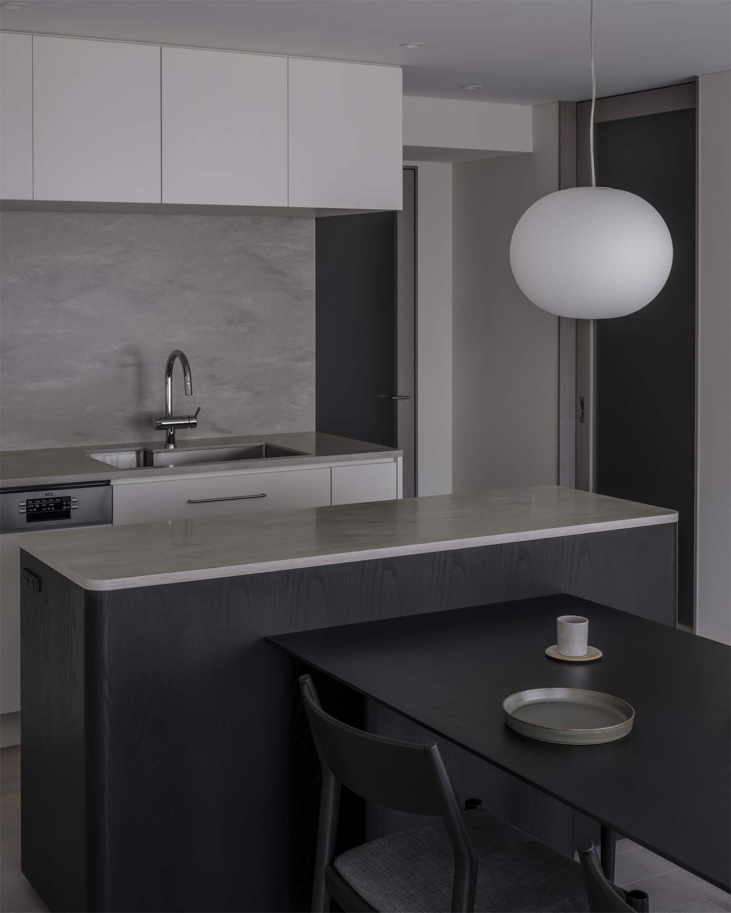 NEWOLD,极简风格公寓,公寓设计,公寓设计案例,极简主义,日本