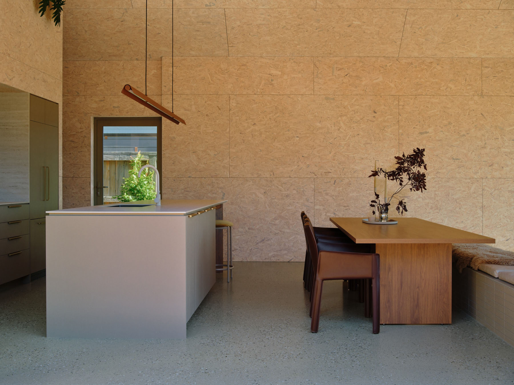 别墅设计,别墅设计案例,别墅设计方案,Strutt Studios,度假别墅,新西兰,极简主义,原木色,瓦纳卡湖