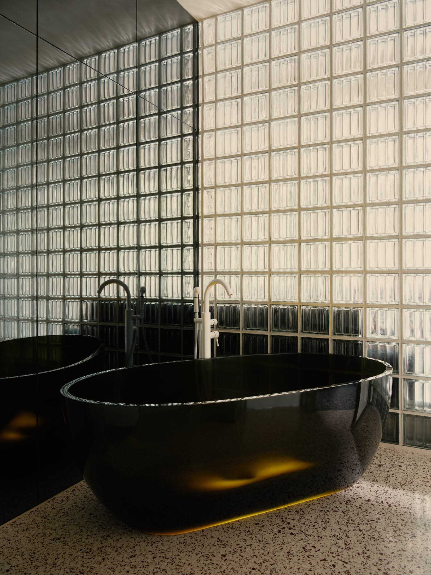 公寓设计,公寓设计案例,Studio Karhard,玻璃砖,极简主义,极简风格,柏林