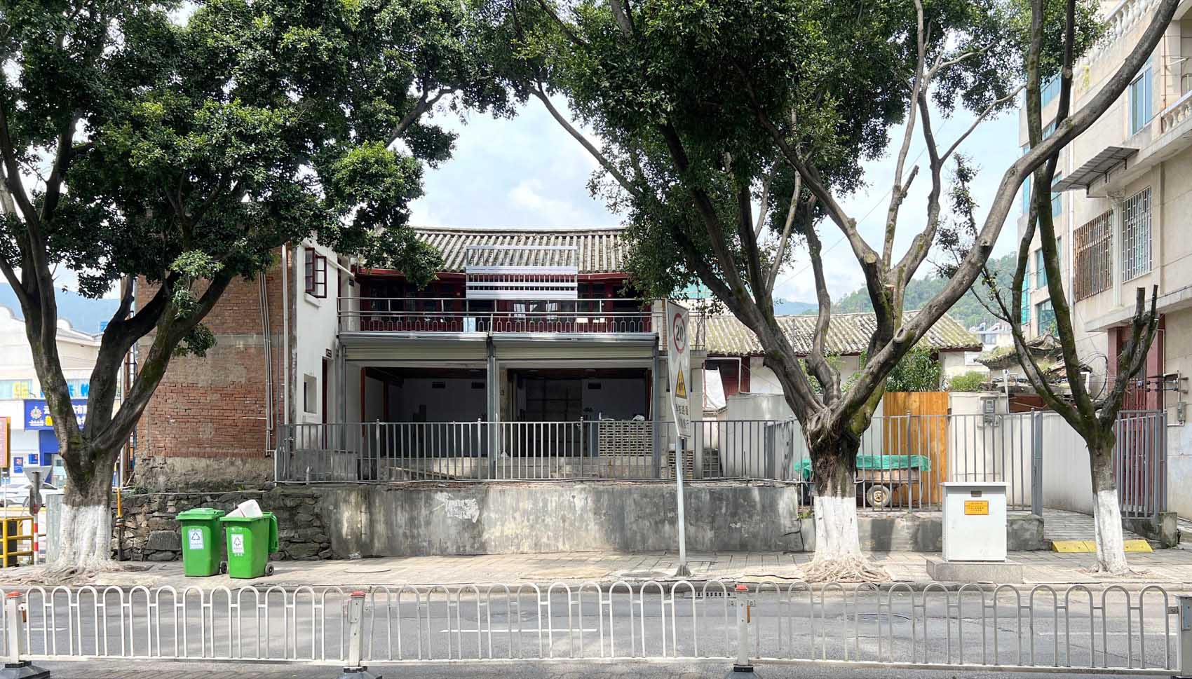 咖啡厅设计,咖啡厅设计案例,咖啡店设计,咖啡厅设计方案,旅游景点咖啡厅设计,老宅改造咖啡店,街边咖啡店,建筑改造,云南保山气味咖啡,云南保山,拾号建筑