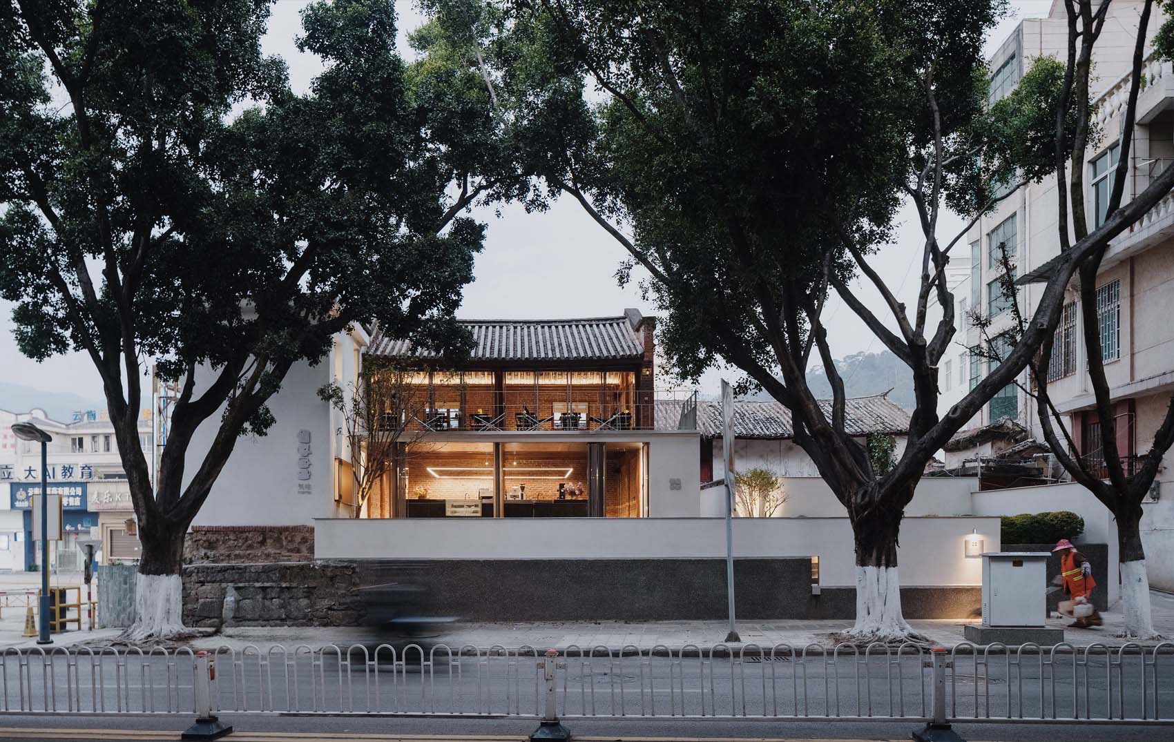 咖啡厅设计,咖啡厅设计案例,咖啡店设计,咖啡厅设计方案,旅游景点咖啡厅设计,老宅改造咖啡店,街边咖啡店,建筑改造,云南保山气味咖啡,云南保山,拾号建筑