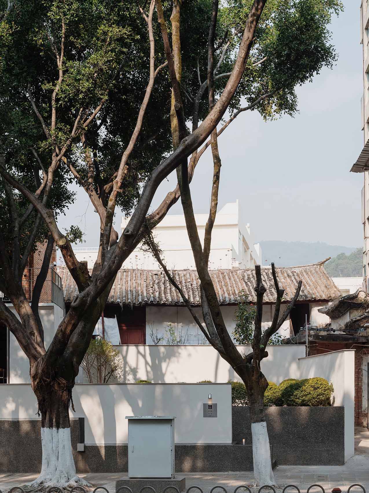 咖啡厅设计,咖啡厅设计案例,咖啡店设计,咖啡厅设计方案,旅游景点咖啡厅设计,老宅改造咖啡店,街边咖啡店,建筑改造,云南保山气味咖啡,云南保山,拾号建筑