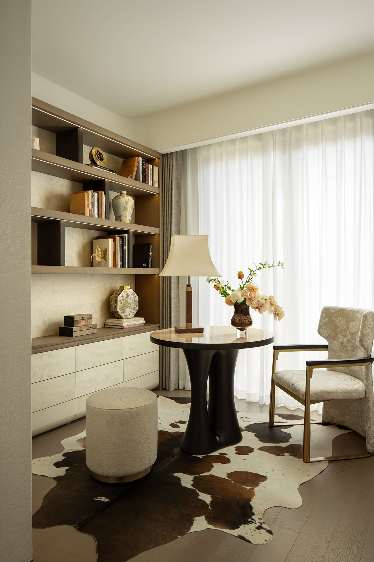 样板间设计,家装样板间,样板间设计案例,样板间设计方案,现代风格样板间设计,轻奢样板间,120㎡,143㎡,上海越秀和樾府:苏河之源的艺境栖居,上海,CCD郑中设计