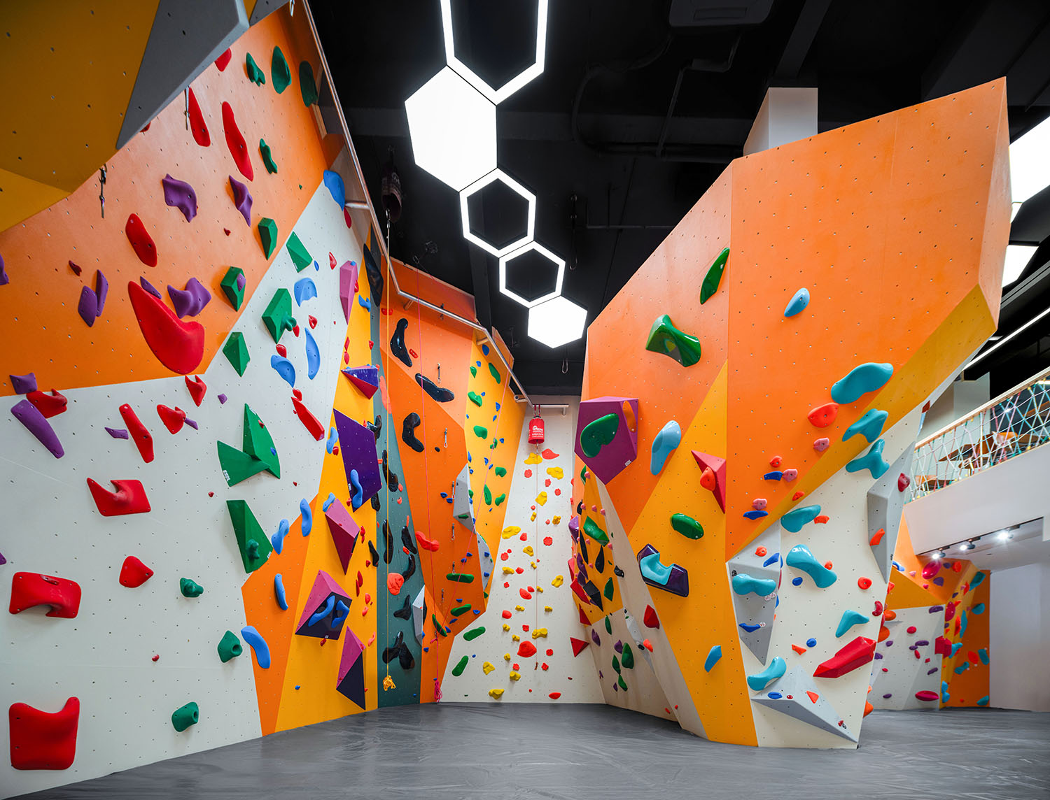 健身房设计,攀岩馆设计,城市攀岩空间设计,健身攀岩馆,健身房设计案例,多功能运动空间,健身房设计方案,上海古北晨道攀岩馆,上海,平介设计,杨楠