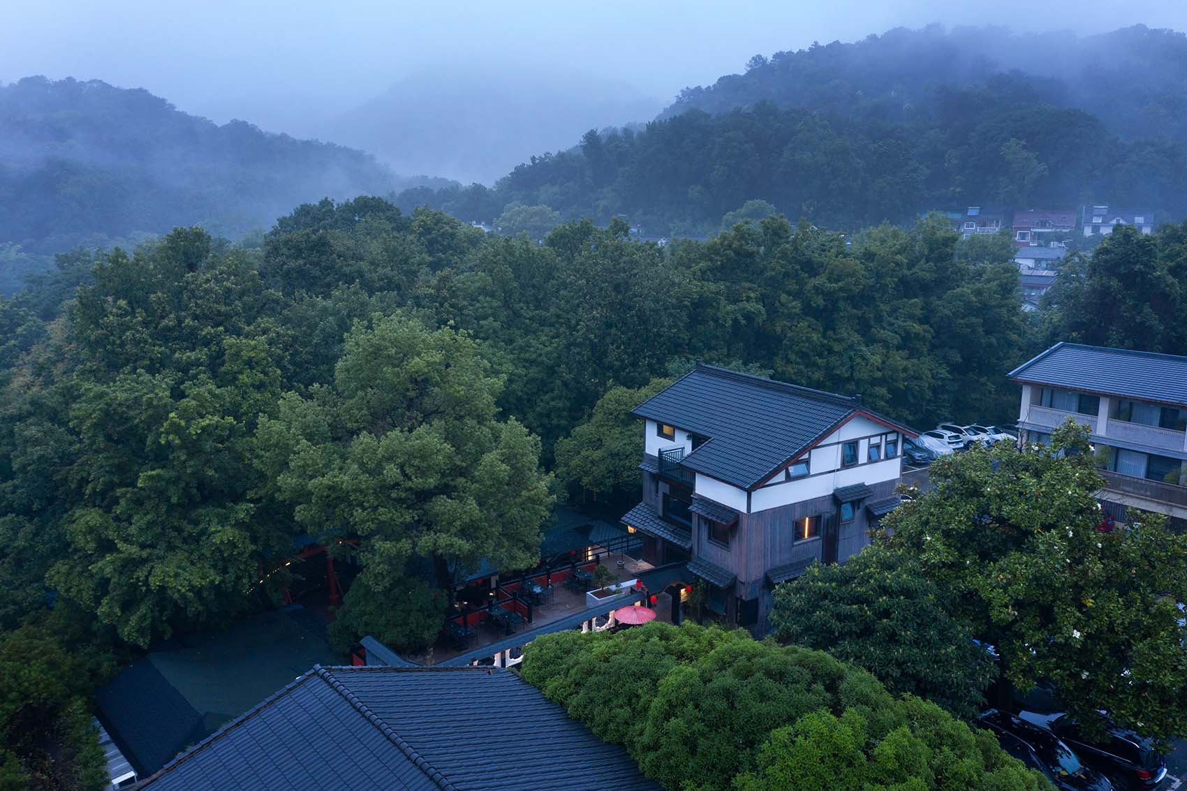 餐厅设计,休闲餐厅设计,餐厅装修,餐厅设计案例,餐厅设计方案,慢珊瑚设计,杭州,满觉陇,满觉陇·入江南餐厅,杭州餐厅设计