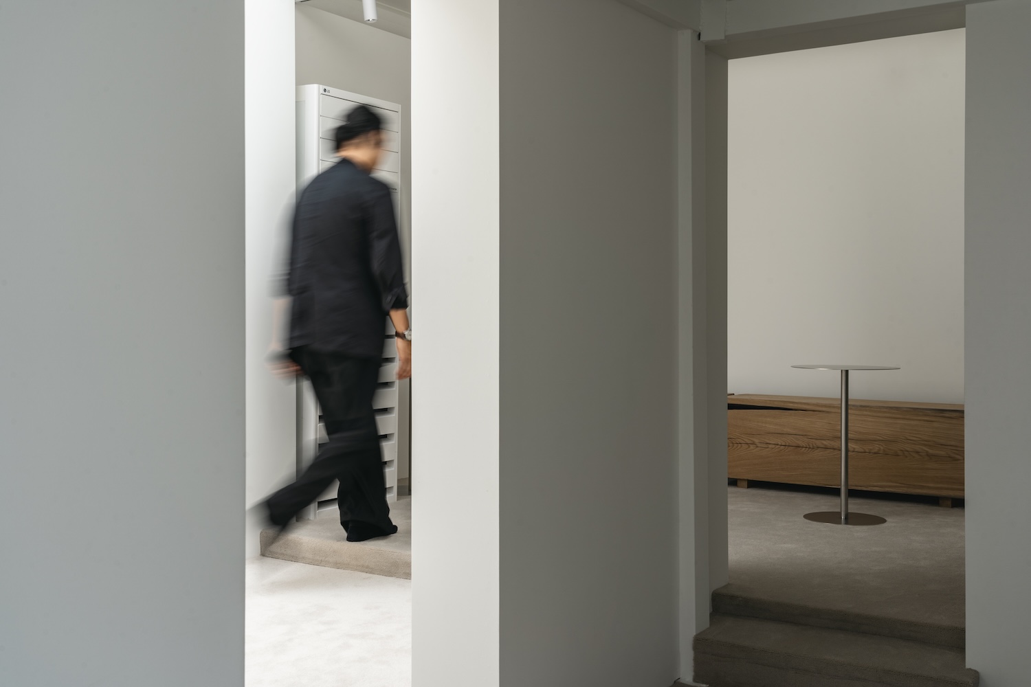 咖啡厅设计,咖啡厅设计案例,OFF studio,韩国,首尔,极简风格,极简主义