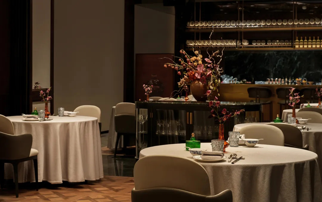 餐厅设计,餐厅设计案例,餐厅设计方案,高档餐厅设计,粤菜餐厅设计,主题餐厅设计,餐厅装修,苏州融荟餐厅,苏州,ALLONG DESIGN/王琛