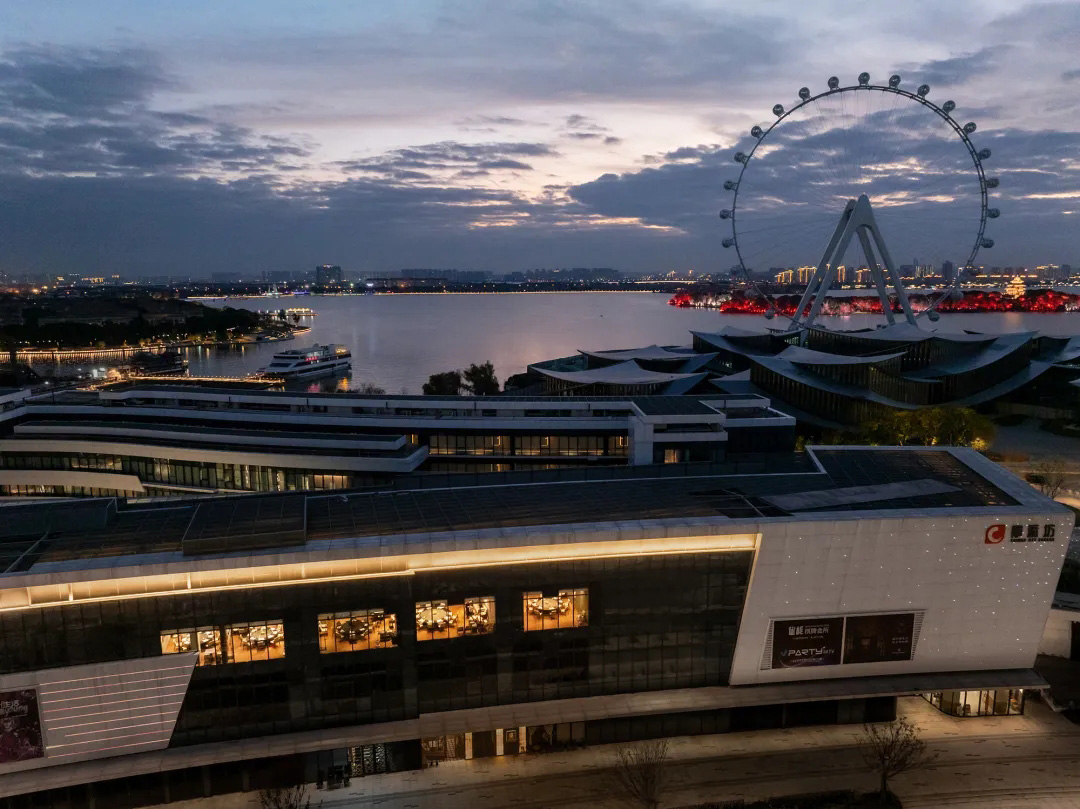 餐厅设计,餐厅设计案例,餐厅设计方案,高档餐厅设计,粤菜餐厅设计,主题餐厅设计,餐厅装修,苏州融荟餐厅,苏州,ALLONG DESIGN/王琛