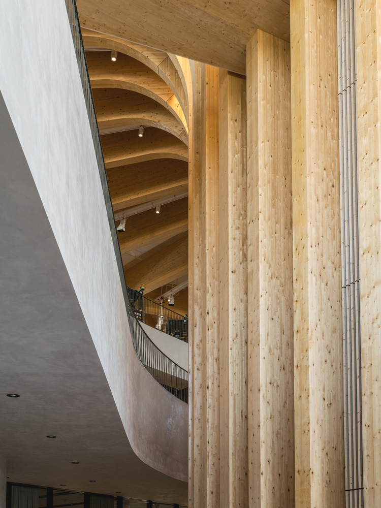 体验中心设计,体验中心设计案例,展厅设计方案,瑞典,汽车展厅,哥德堡,办公室设计,建筑设计