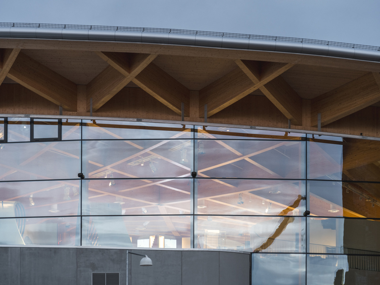 体验中心设计,体验中心设计案例,展厅设计方案,瑞典,汽车展厅,哥德堡,办公室设计,建筑设计