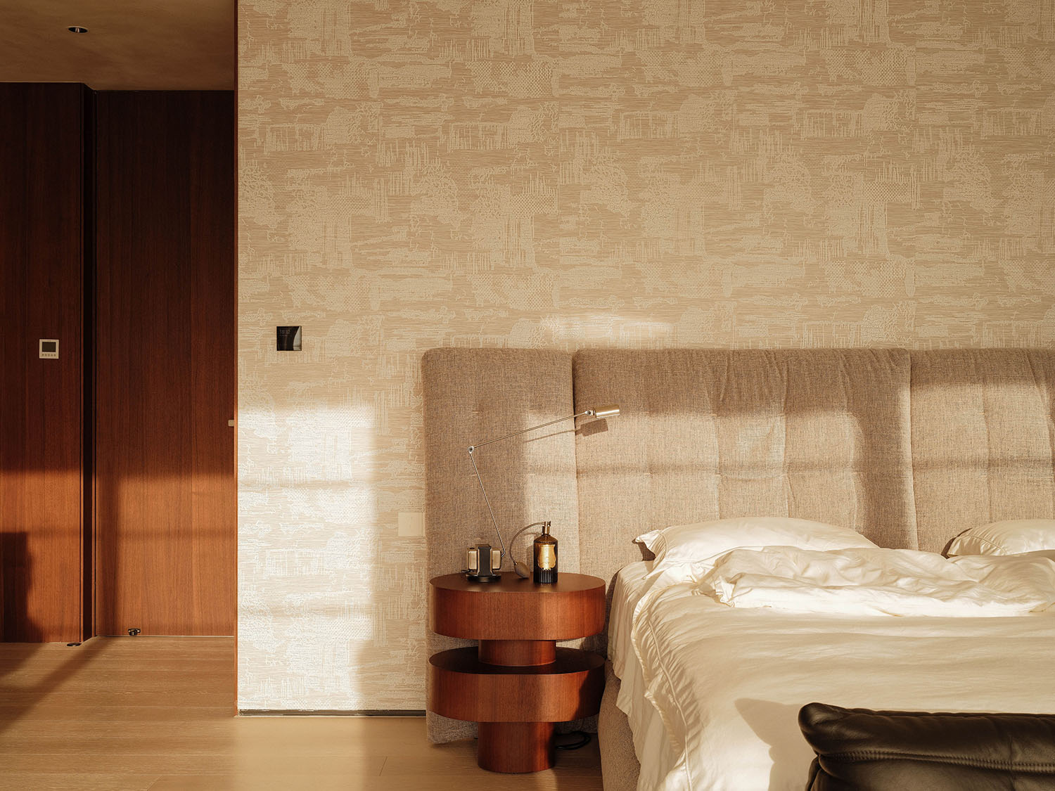 Studio Point 5,大平层设计,大平层设计案例,大平层装修,原木色,成都,复地金融岛