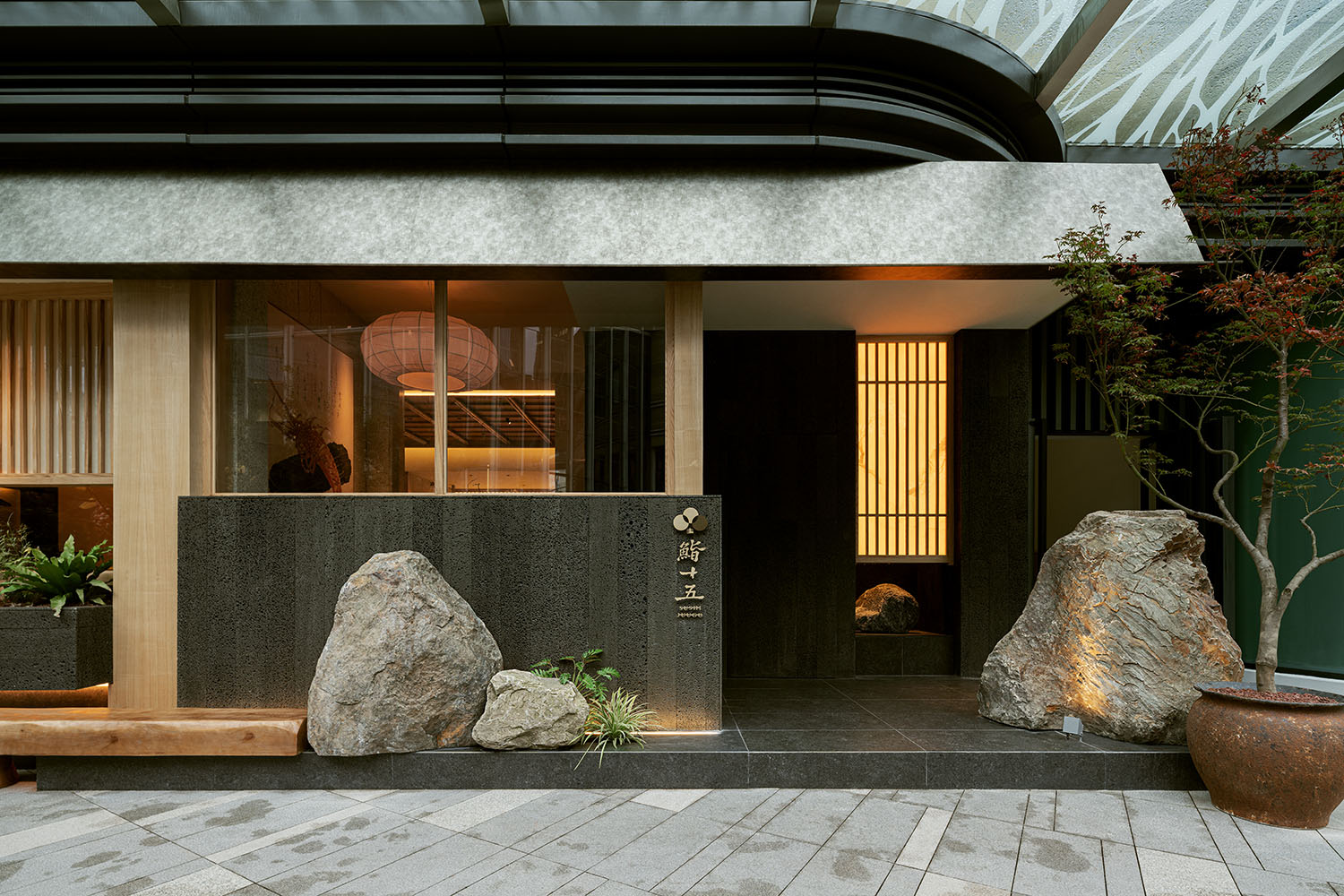 餐厅设计,日料餐厅设计,高端日料店,日本料理餐厅,日式主题餐厅设计,休闲餐厅设计,餐厅装修,餐厅设计案例,餐厅设计方案,重庆鮨十五,重庆,有物空间设计