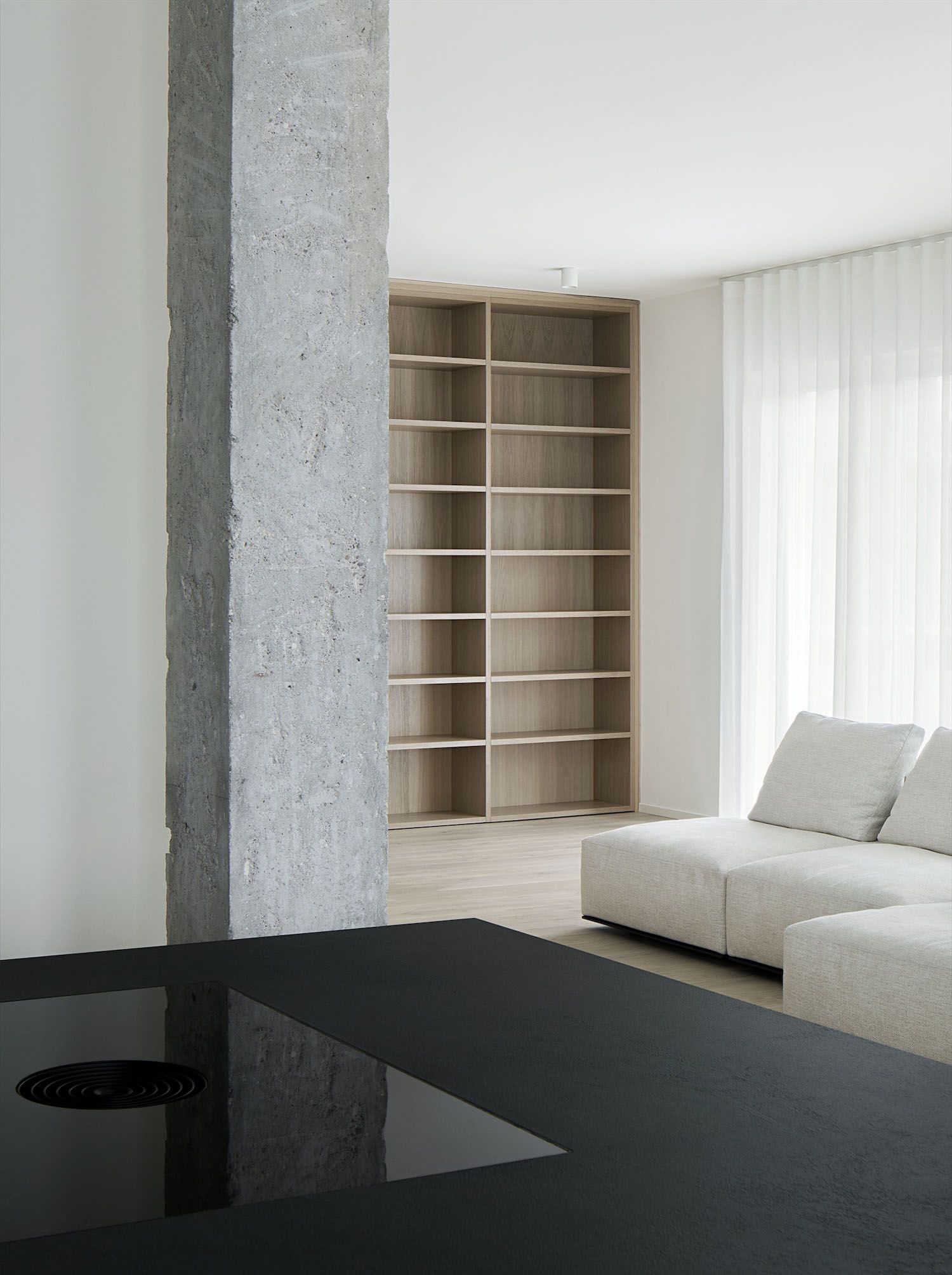 MASAAI studio,公寓设计,公寓设计案例,公寓改造装修,极简风格公寓设计,意大利,极简主义