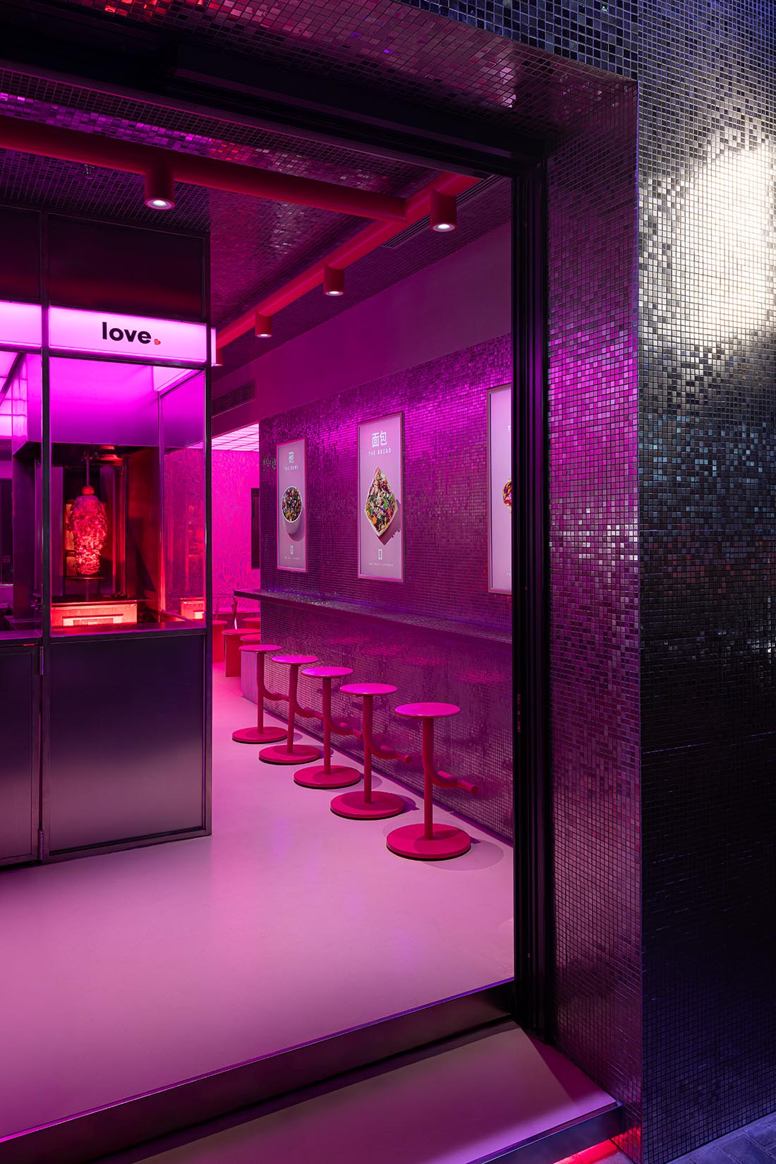 餐厅设计,街边餐厅设计,小餐厅设计,快餐店设计,街边快餐店,创意小餐厅,餐厅设计案例,餐厅设计方案,餐厅装修,上海KEBABA餐厅,上海,问和答建筑设计