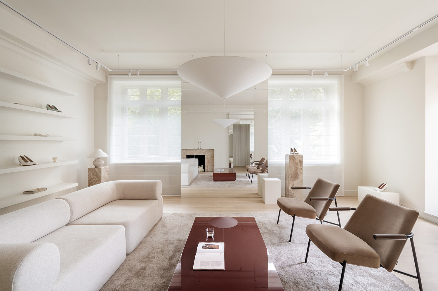 零售店设计,专卖店设计,Zagrai Studio,精品店,乌克兰,高端女鞋精品店,基辅,精品店设计方案,Marsala Showroom