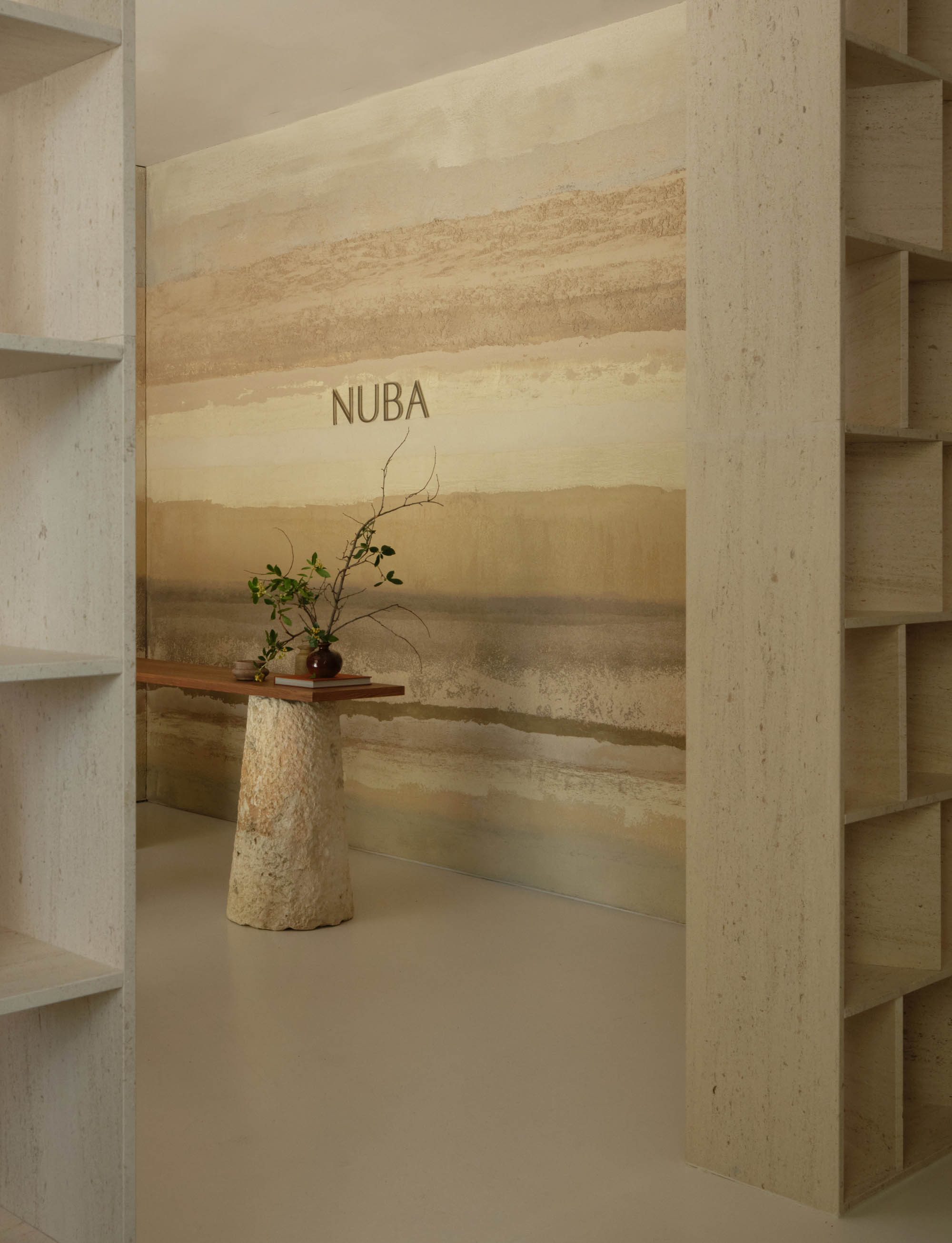 Sierra de la Higuera S+DLH,旗舰店设计,俱乐部,Club NUBA,办公室,极简风格办公室设计,极简主义