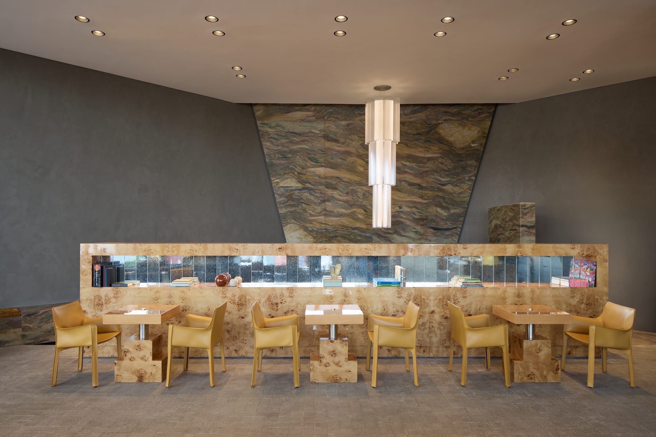 Styled Habitat,咖啡厅设计,阿布扎比,咖啡厅设计案例,咖啡厅设计方案,Daily Press,极简风格咖啡厅设计