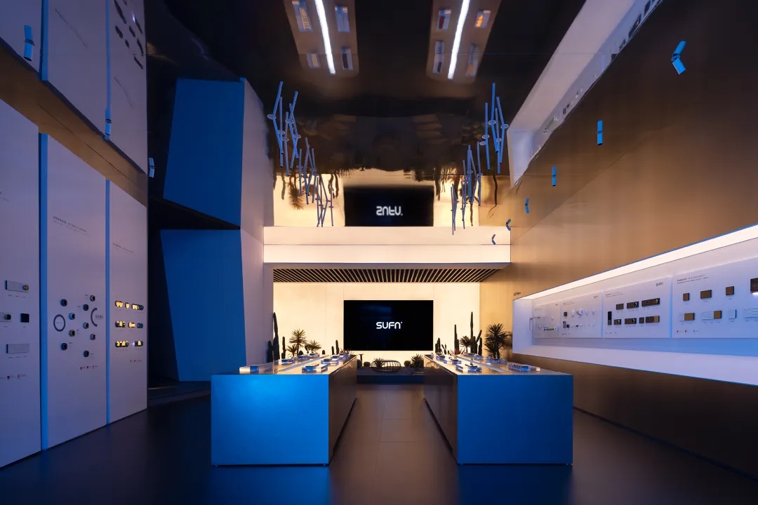 展厅设计,灯光展厅,材料展厅设计,企业展厅设计,展厅展览空间,展厅设计案例,展厅设计方案,展厅装修,智能家居体验馆,智能家居展厅,广东中山SUFN三峰智能家居体验馆,广东中山,新锐空间设计