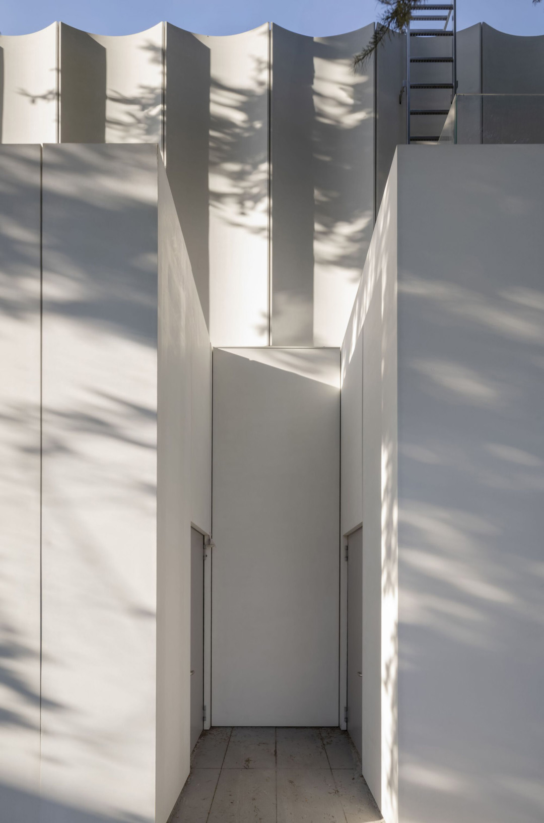 UCEES,波兰,别墅设计,别墅设计案例,极简风格别墅,极简主义别墅