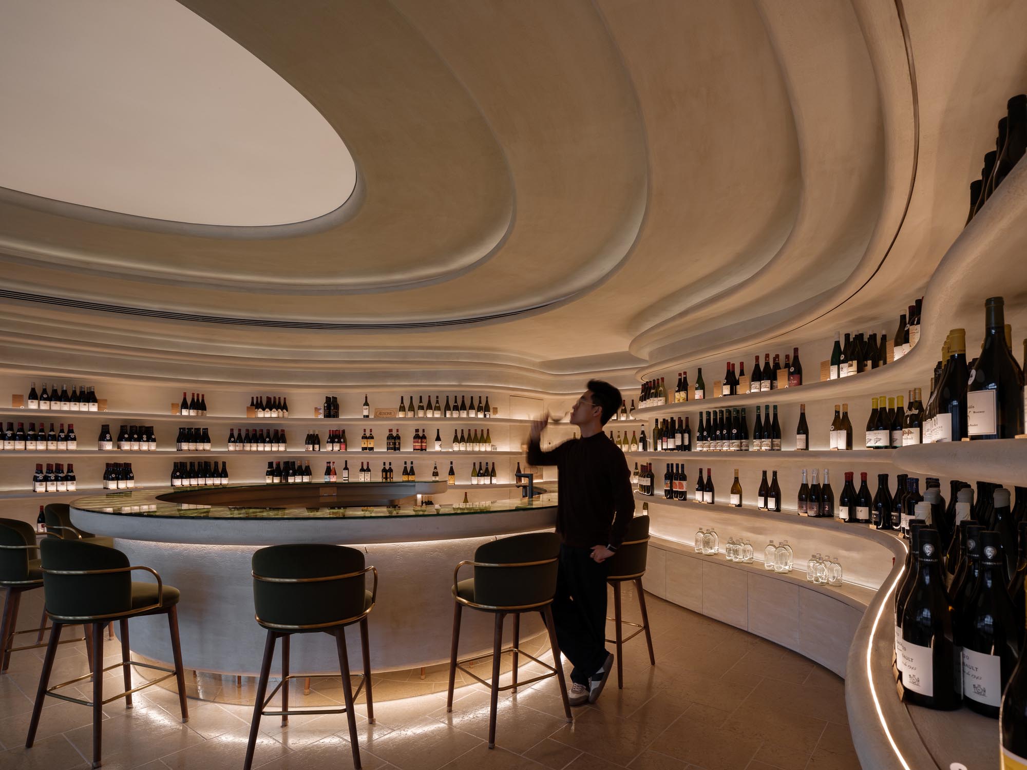 HATCH汉齐建筑,The Fine Wine Experience,汉齐建筑,上海,葡萄酒精品店,精品店设计,零售店设计