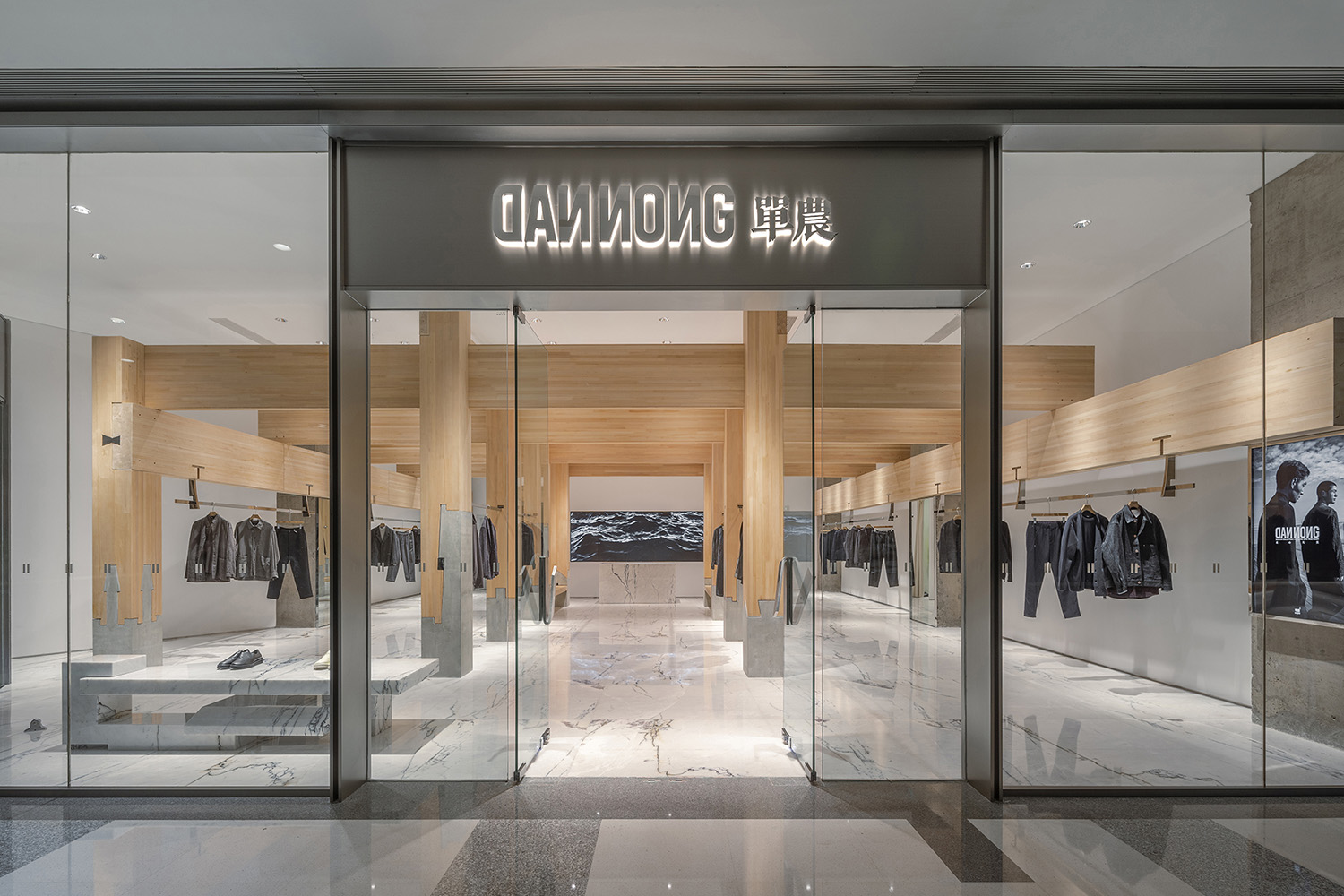 男装店设计,服装店设计,服装零售店,零售店设计,男装零售店,商店设计,服装店设计案例,服装店设计方案,禅之柱—单农太原万象城店,太原,罗宇杰工作室