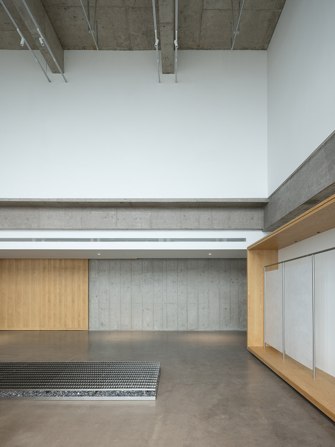 办公室设计,企业展厅设计,面料公司办公室设计,办公展厅设计,开放式办公室,办公室设计案例,办公室设计方案,面料展厅及办公空间-不设限生长,杭州,iJD