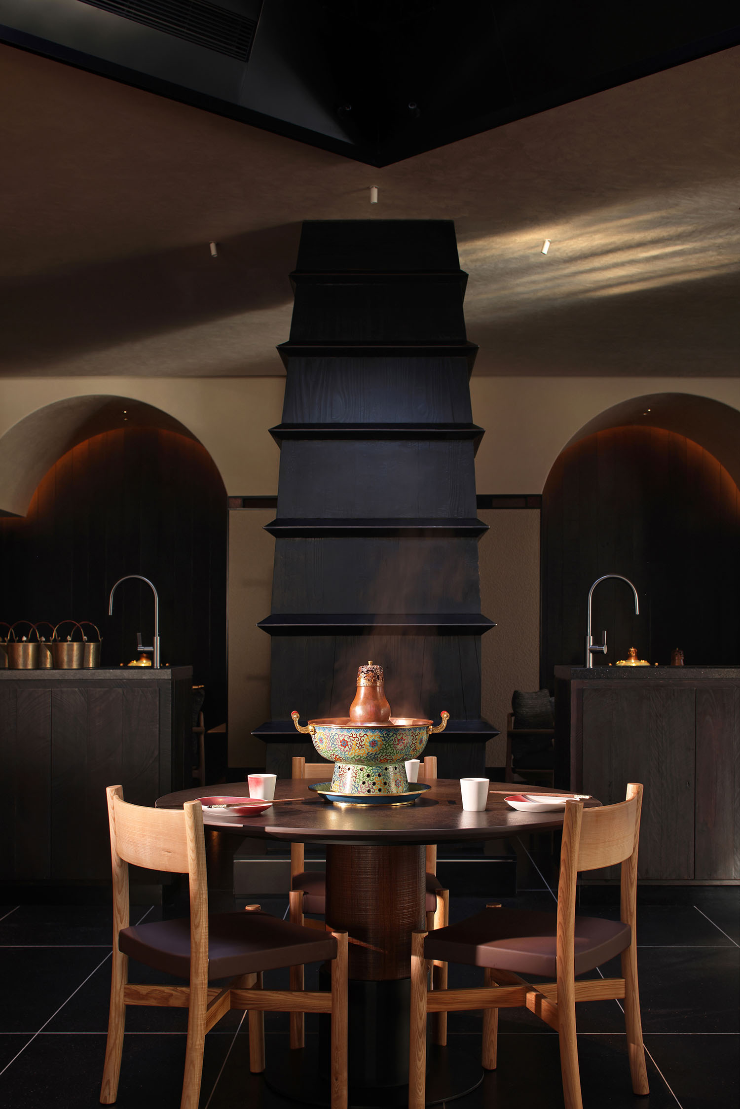 餐厅设计,火锅店设计,主题火锅店,铜锅火锅店设计,休闲餐厅设计,火锅店设计案例,火锅店设计方案,餐厅装修,主题餐厅设计,西安金昆阁·铜锅涮肉,西安,IN.X屋里门外设计,吴为