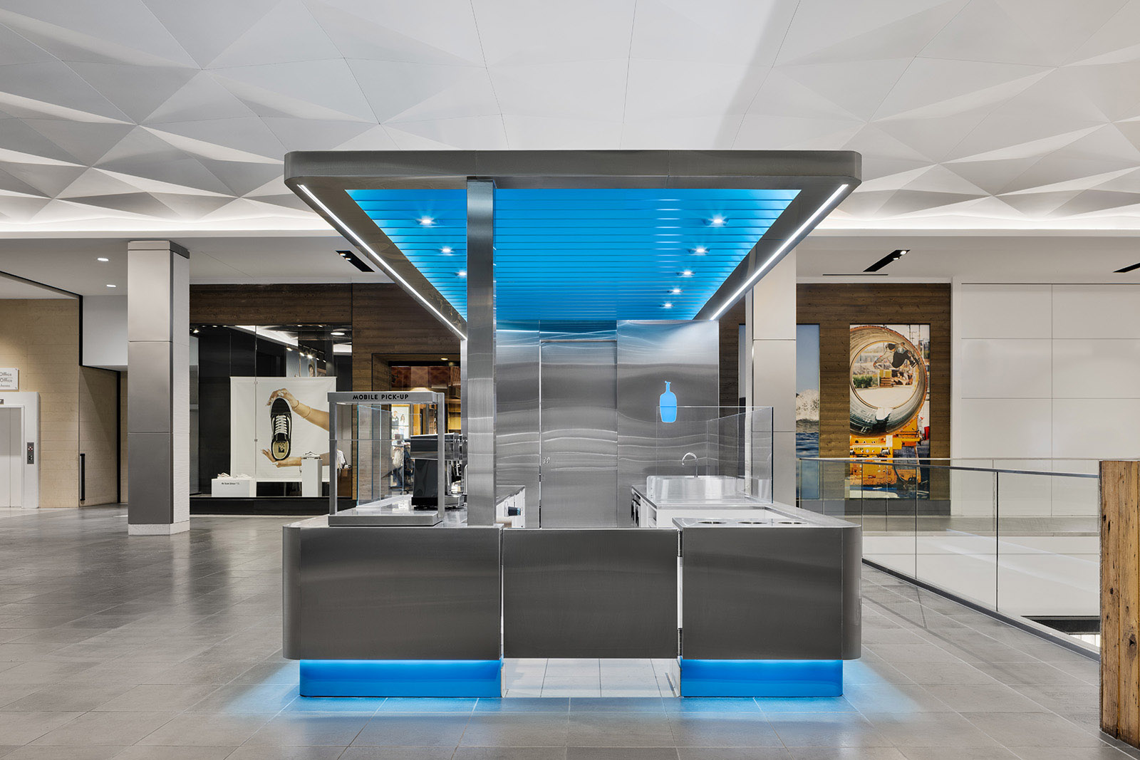 I IN,咖啡厅设计案例,咖啡店设计,美国,小蓝瓶咖啡,BLUE BOTTLE COFFEE,咖啡厅设计,小蓝瓶咖啡店设计案例,网红咖啡厅,创意咖啡店,加利福尼亚