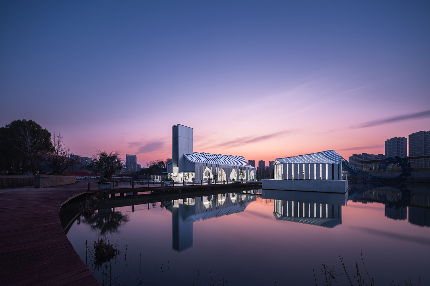 建筑设计,公园建筑设计,礼堂设计,结婚礼堂,礼堂设计案例,礼堂设计方案,苏州天鹅湖礼堂—公园生活的仪式感,苏州,平介设计,杨楠