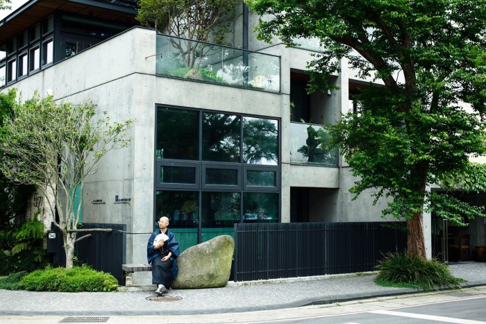 仆人建筑空间整合，袭园设计，山影随形，李静敏,清水混凝土建筑设计