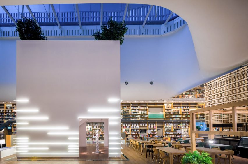 Central Embassy（曼谷中央大使馆），Open House设计，Open House共享空间，Klein Dytham Architecture，Klein Dytham Architecture设计事务所