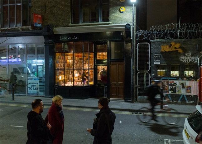 工业风格书店设计，LOFT风格书店设计