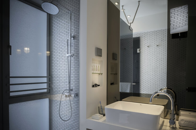 酒店设计，酒店空间，香港酒店设计，仓库改造，Ovolo Southside，艺术家酒店