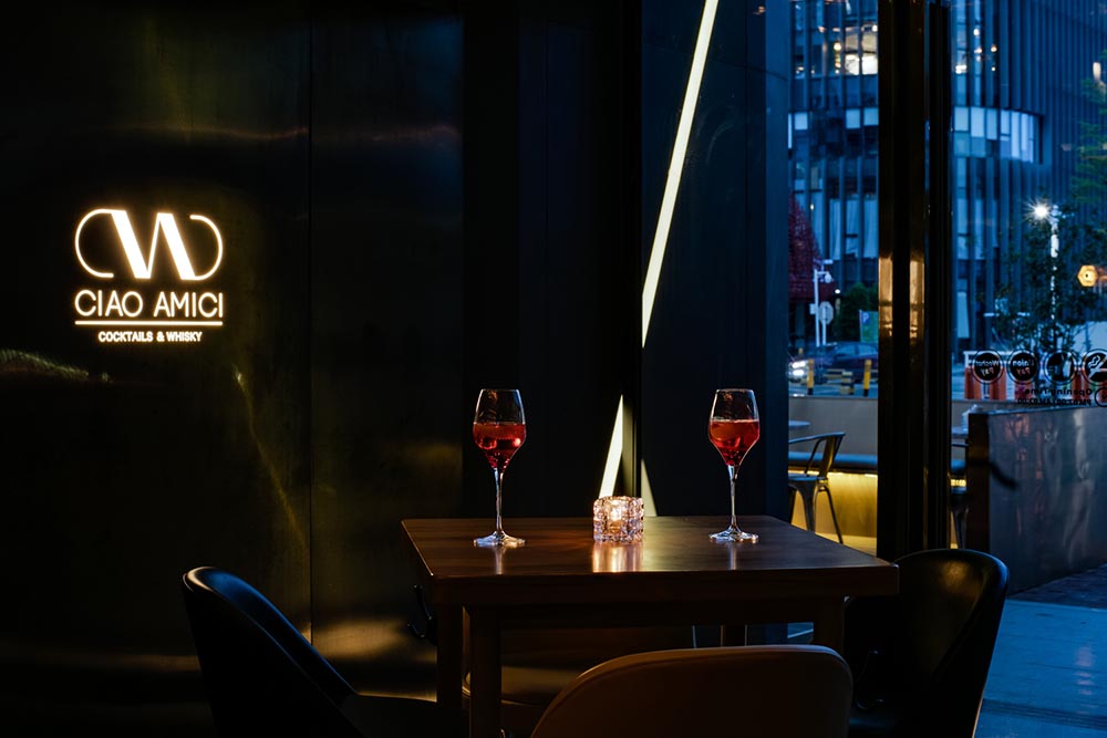 深圳酒吧设计，深圳南山酒吧，深圳Ciao Amici Bar，工业风酒吧，独栋建筑改造